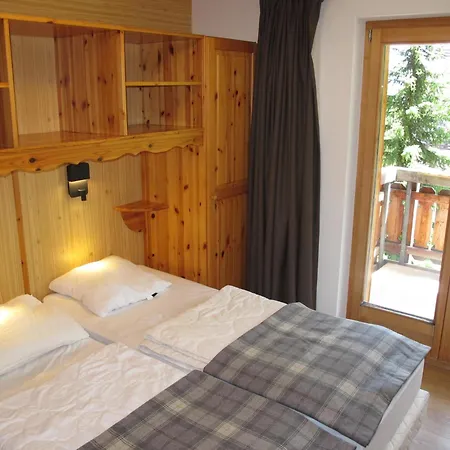 Chottes Nend230 In And Out *