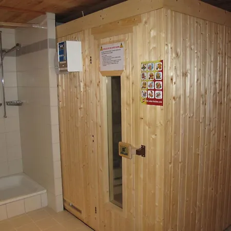 Chottes Nend230 In And Out