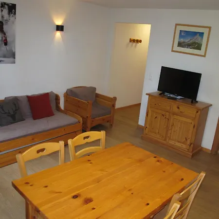 Chottes Nend230 In And Out *